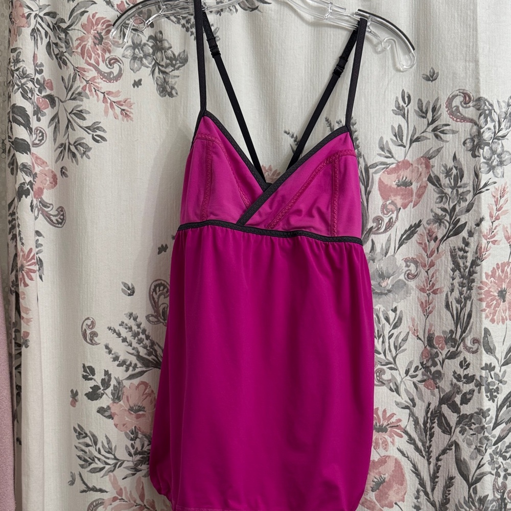 EUC Lululemon Athletica Tank Top